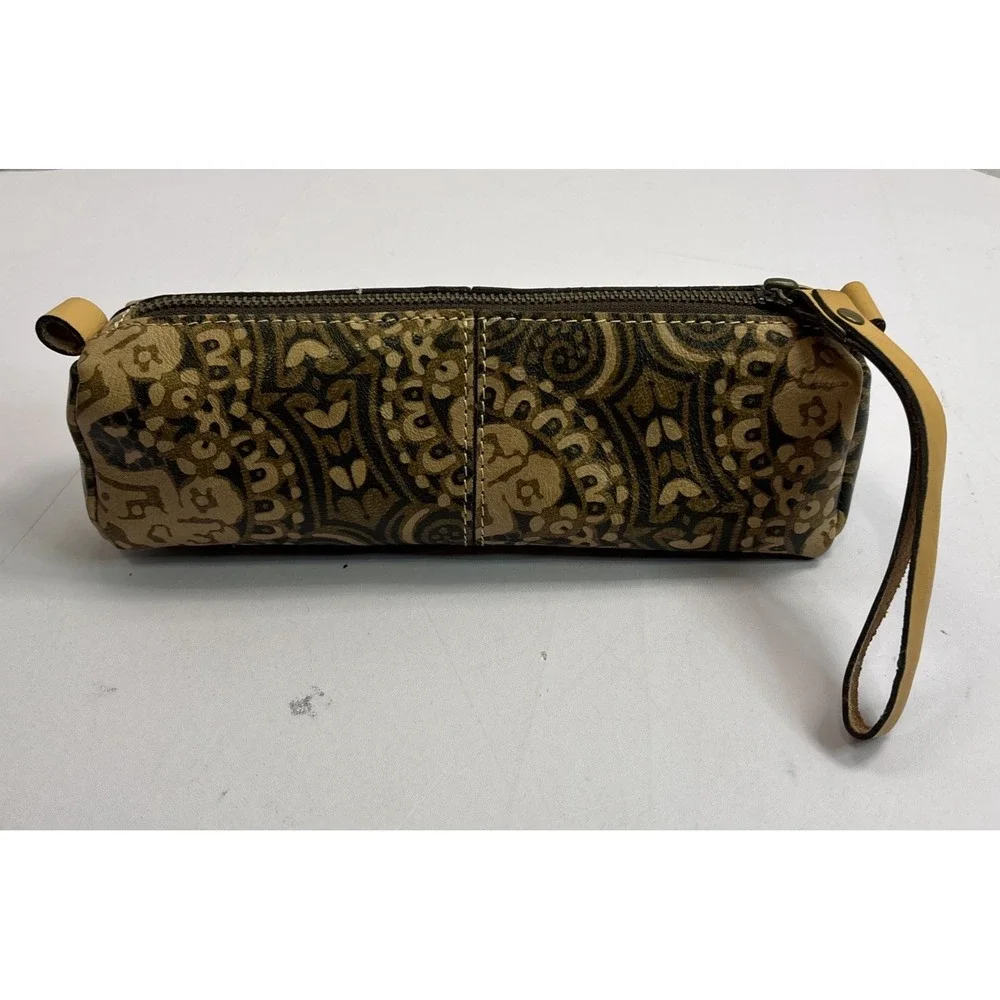 Patricia Nash Leather Case,‎ Cosmetic Wristlet Purse Italian Leather Travel Case